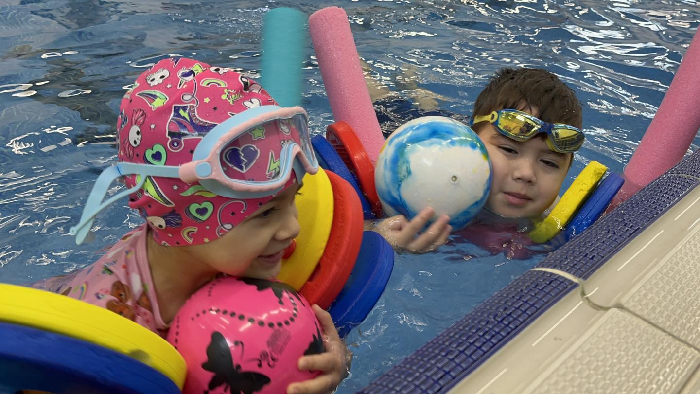 Enjoying my swimming so much 🙌🌈🏊 
Yes you can have fun while learning just like me 🙂
 Come and join Union Swimming Lesson
Sundays morning

📍At Wilnecote School
Don’t miss your spot👇🏻

Contact us to info@unionswimming.com
www.unionswimming.com

#swimming #swim #swimminglessons🏊 #getfit #unionswimming #funandeasy #lastonethebestone